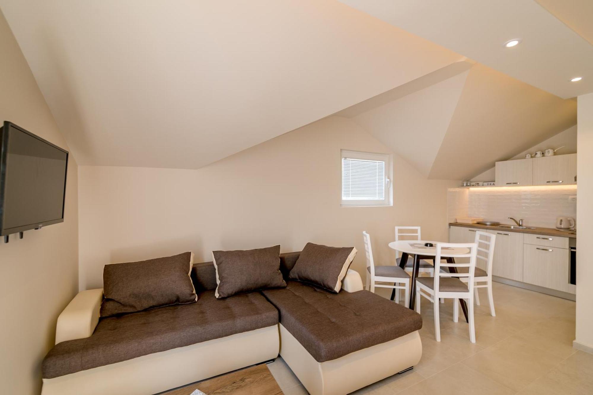 Apartments Milanovic Herceg Novi Room photo