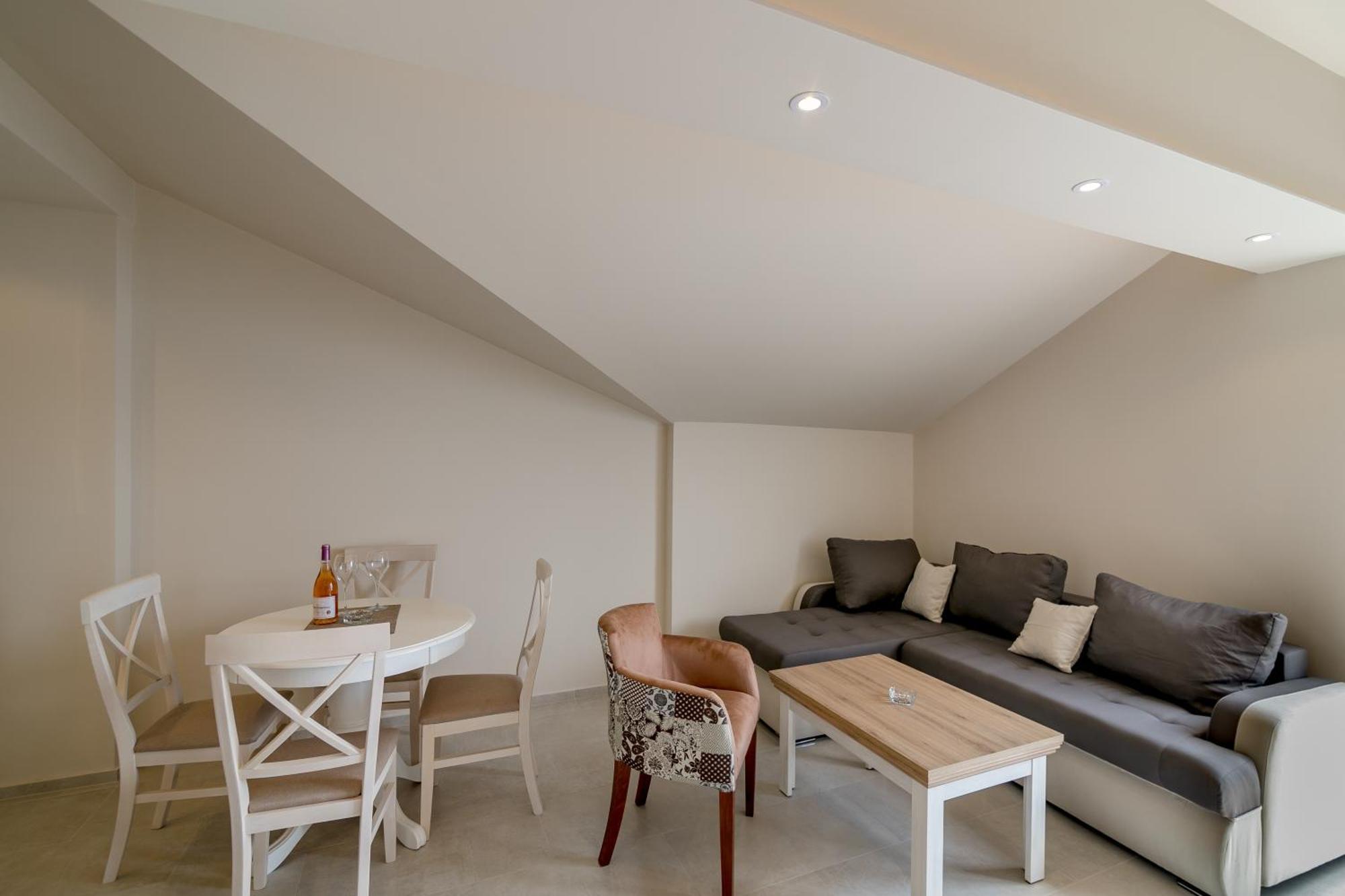 Apartments Milanovic Herceg Novi Room photo